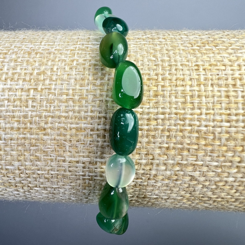 Bracelet of Green Agate natural stone, faceted beads, diameter 6x8 mm ±, length 18 cm ± (stretch)