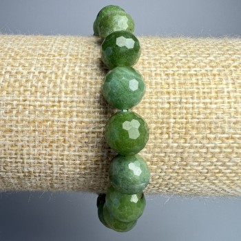 Bracelet of Canadian jadeite, natural stone, faceted bead, 10 mm diameter, 18 cm length (stretch)