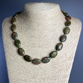 Bloodstone (Heliotrope) Jasper Necklace with Oval Natural Stones, approximately 13x18x6 mm, length 49 cm ±