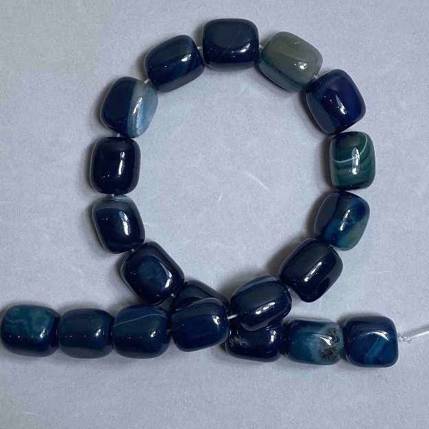 Agate Beads, Brick-Shaped Natural Stone, 16x19 mm, 38 cm on thread