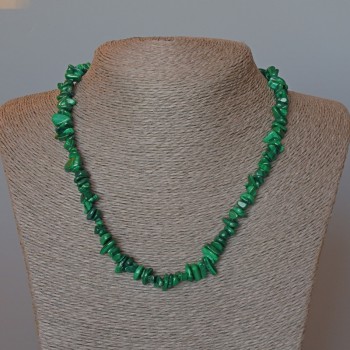 Natural malachite chip-bead necklace, diameter 8×3 mm, length 48 cm
