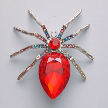 Spider brooch-pendant with red crystal, multicolored rhinestones, silver-toned metal 56x64mm