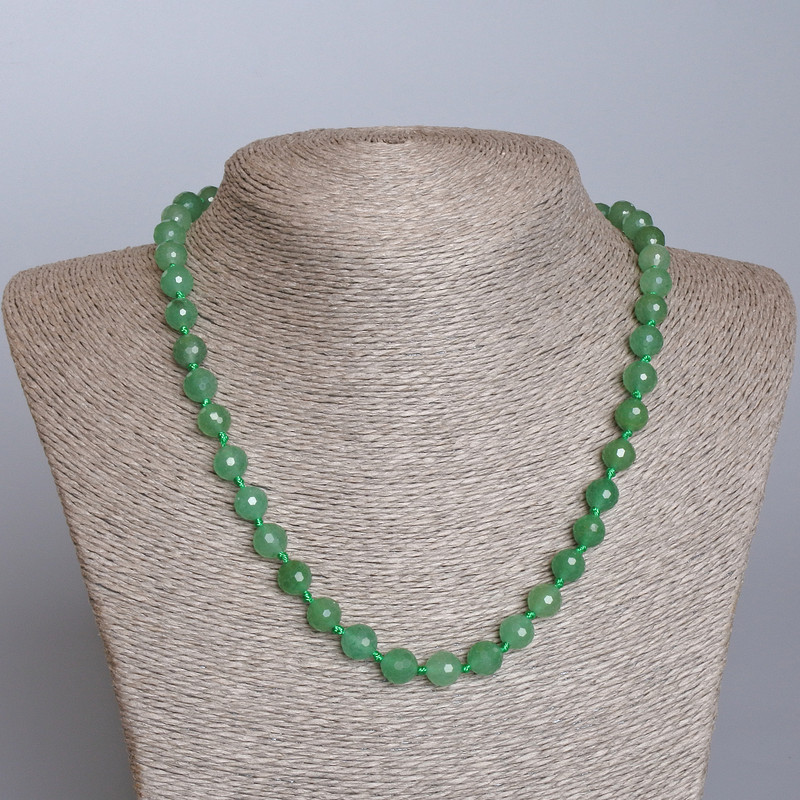 Natural nephrite necklace with 8 mm faceted beads