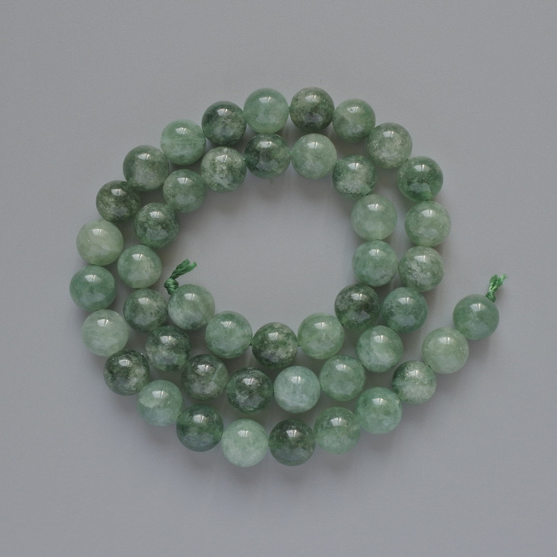 Jadeite Beads, Smooth Sphere, 8.5 mm Diameter, 37 cm Length on Thread