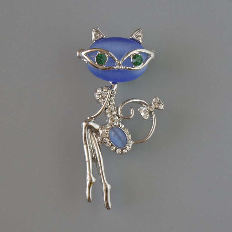 Kitty Brooch-Pendant with Blue Cat's Eye
