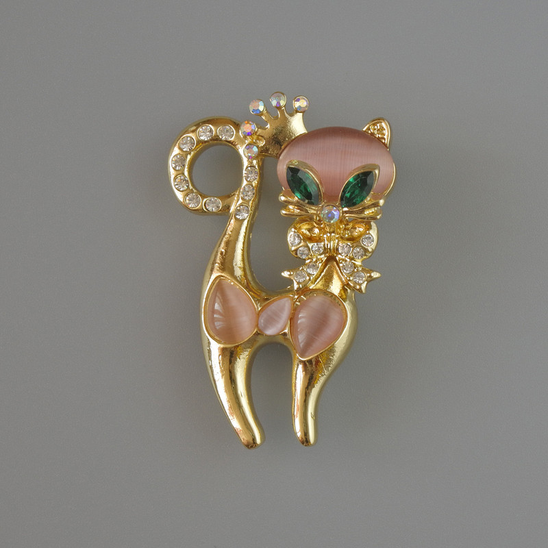Kitty Brooch Pendant with Pink Cat's Eye, Green Crystals, Pink and White Rhinestones, Golden Metal 28x43mm