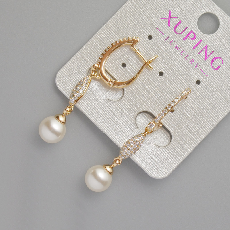 Xuping earrings with white crystals and Mallorca pearl bead, diameter about 8 mm, length about 43 mm, 18K gold plating