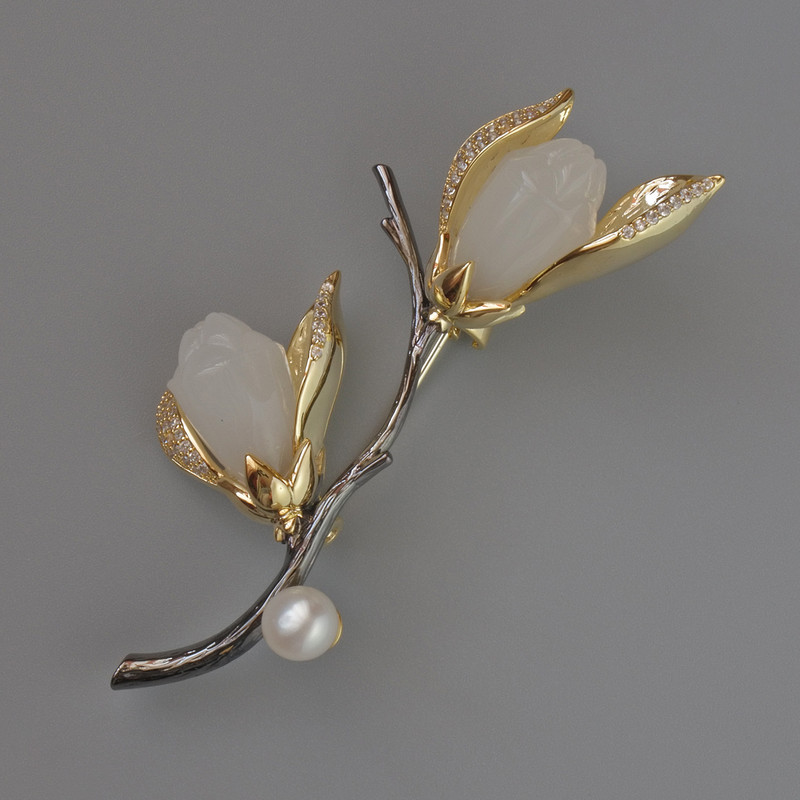 Flower Brooch with White Crystals, Plastic and Bead, 60x36mm Gold and Gray Metal