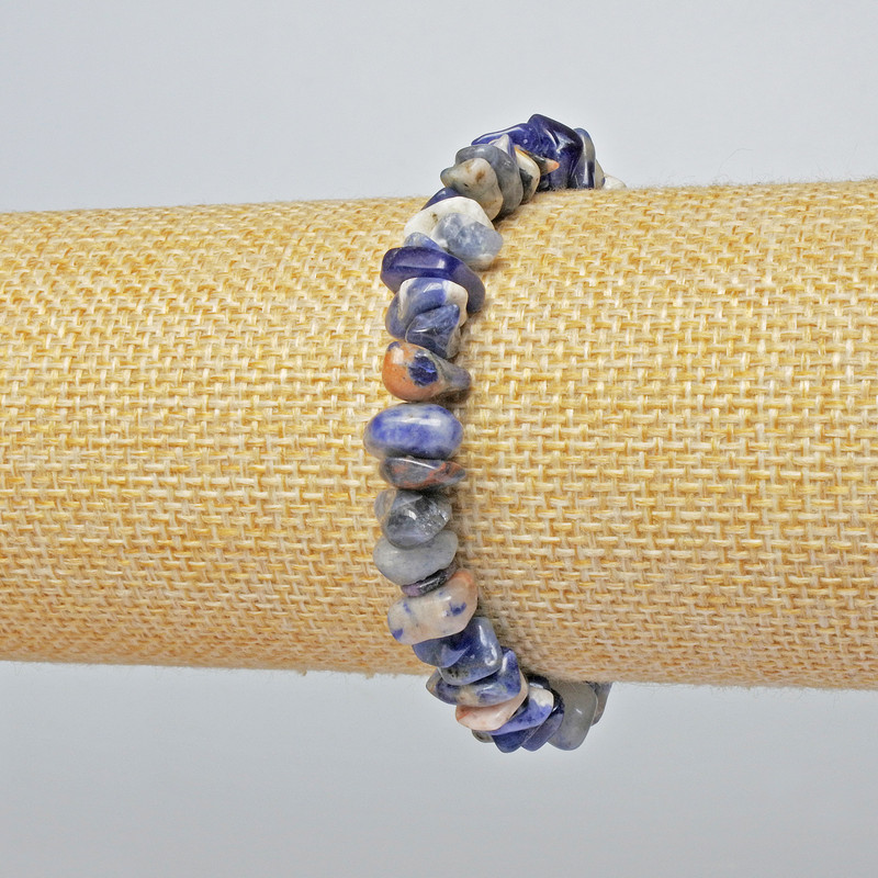 Sodalite bracelet with natural stone chips, diameter 7×4 mm, length 18 cm (stretch)