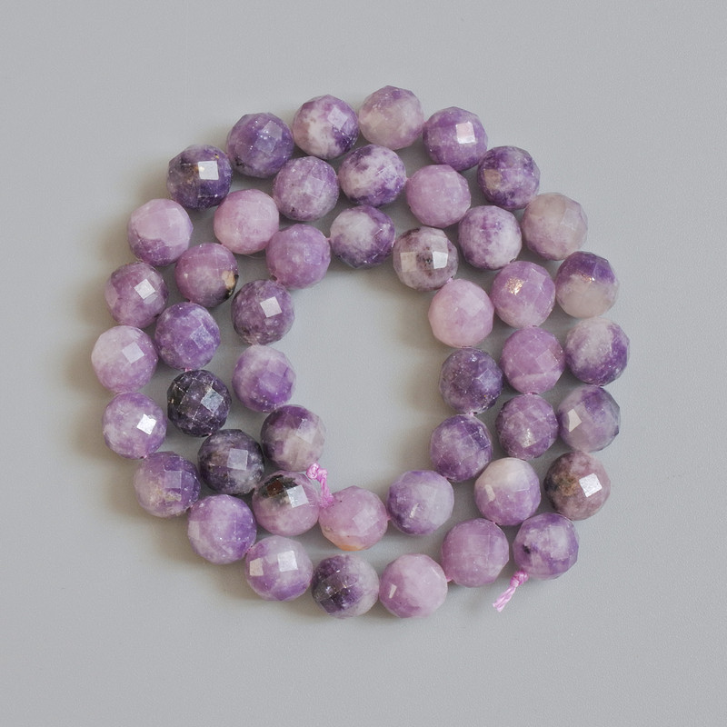 Lepidolite beads, natural stone, faceted round beads, diameter 8 mm ±, length 37 cm ± on thread
