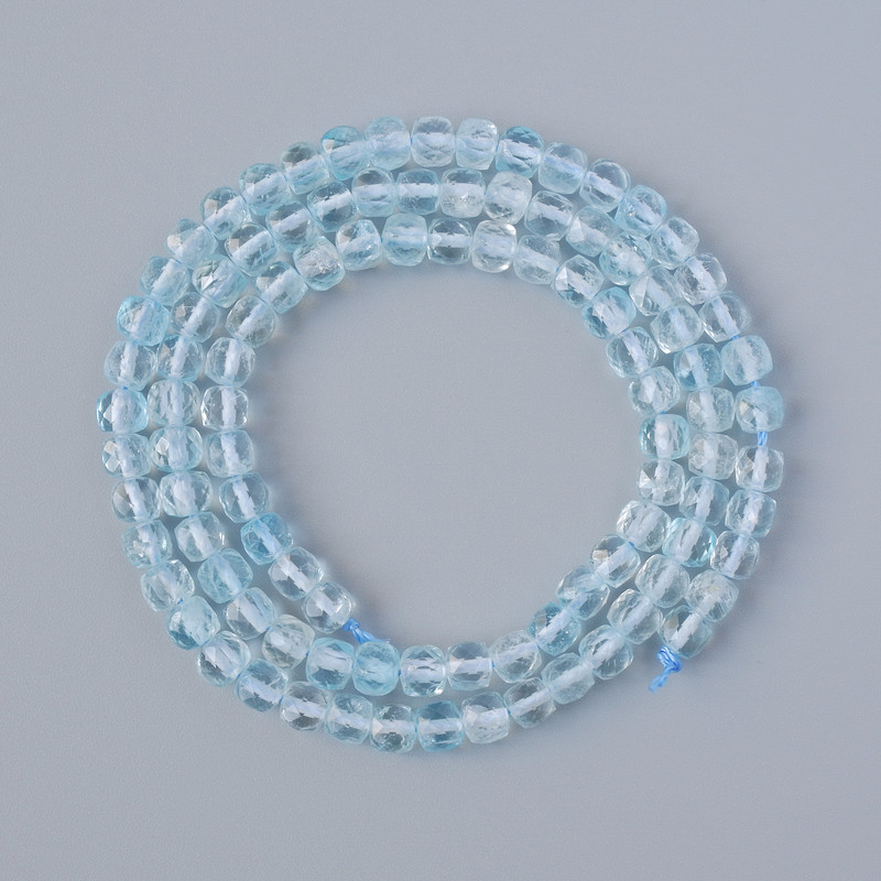 Topaz Beads, Natural Stone, Faceted Cube, 4 mm diameter, 40 cm length on thread
