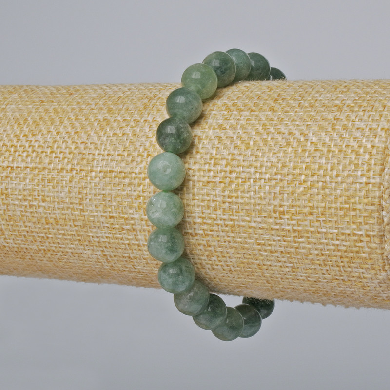 Jadeite bracelet with smooth beads, diameter 8.5 mm, length 18 cm (stretch)