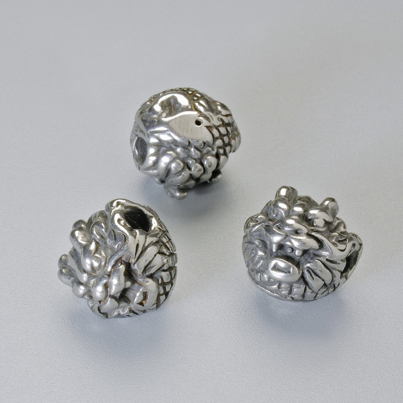 Bead-insert 'Lion', diameter 10×11 mm, hole diameter 2.2 mm, silver metal color, 1 pc