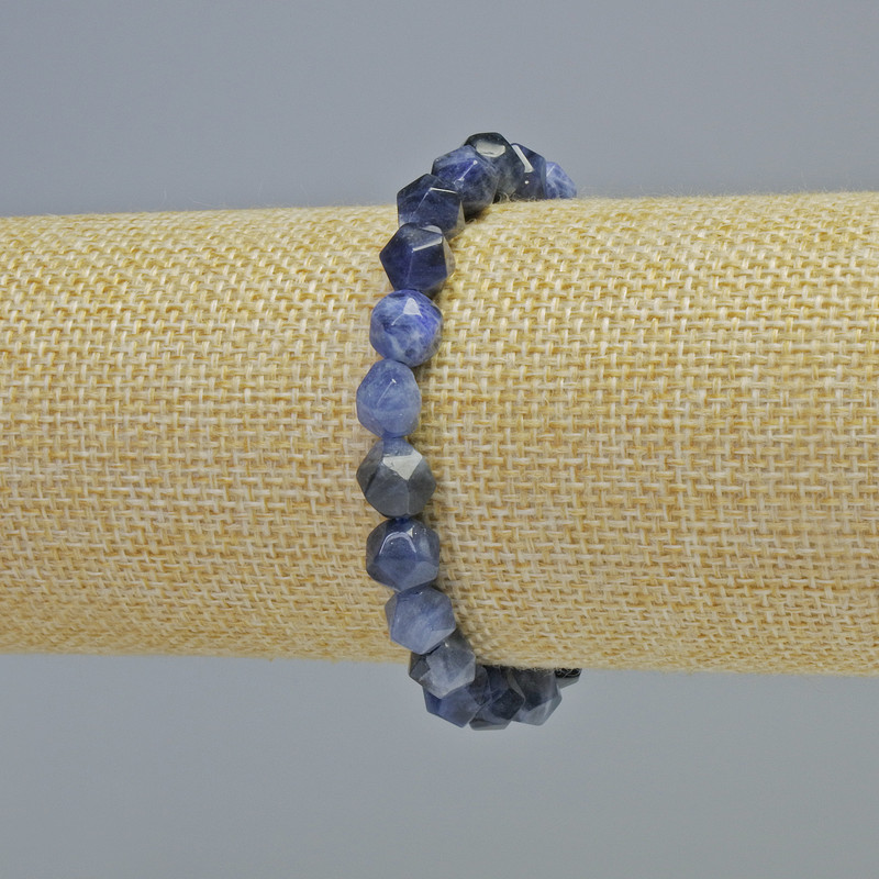 Natural sodalite multifaceted bracelet, diameter 7x8 mm ± (stretch), length 18 cm+