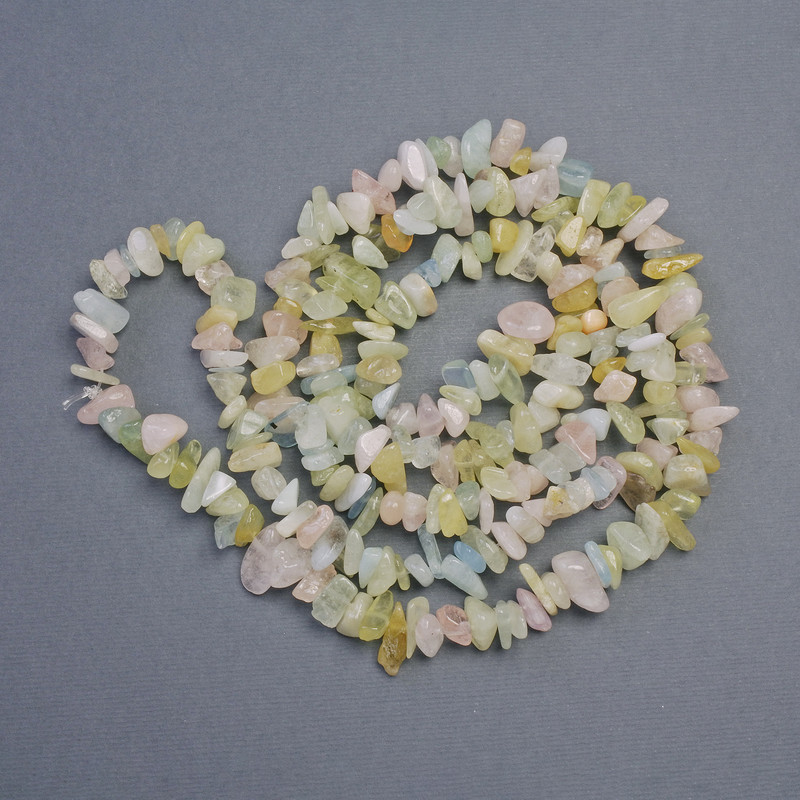 Morganite natural stone chips on thread, diameter 11x5-6x4 mm, length 78 cm