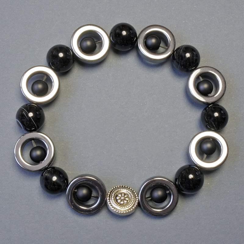 Agate, Shungite and Hematite Bracelet, 18 cm stretch