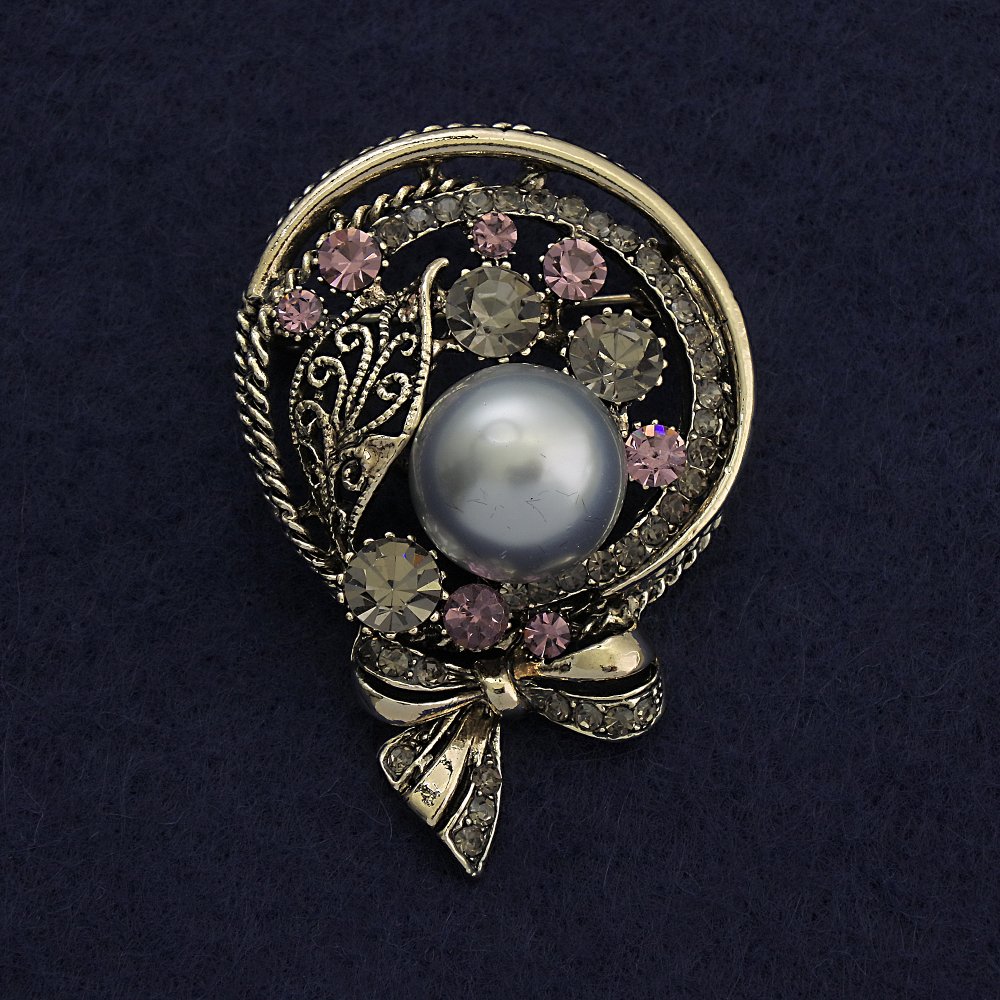 Boutonniere Brooch with Gray Pearl and Pink Rhinestones, 50x34 mm, Silvery Metal