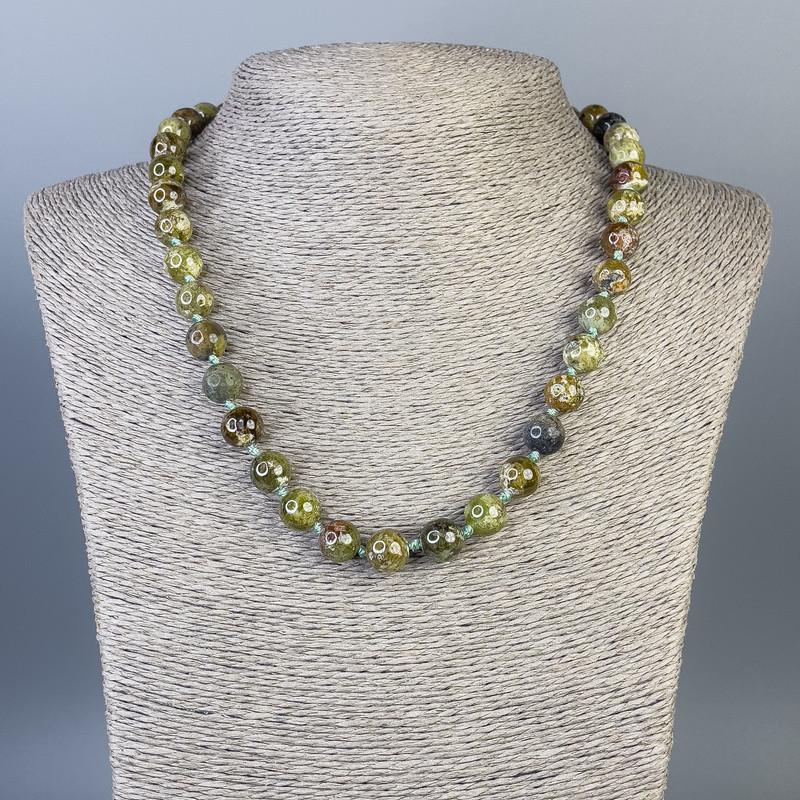 Grossular Necklace (Green Garnet) Smooth Beads 10 mm, Length 50 cm