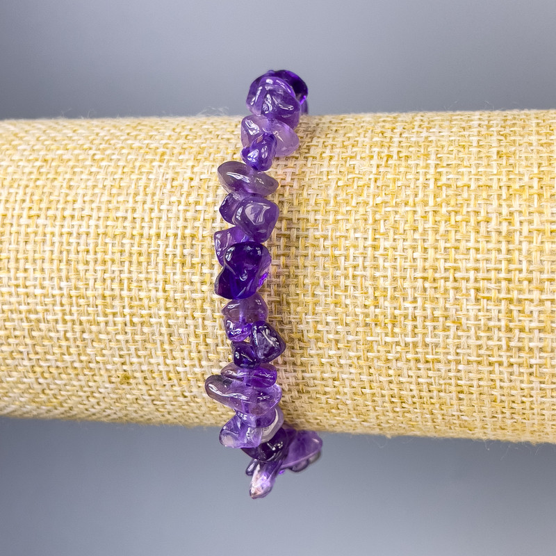 Amethyst Chip Bracelet, diameters 12×3 mm and 7×4 mm, length 18 cm, stretch