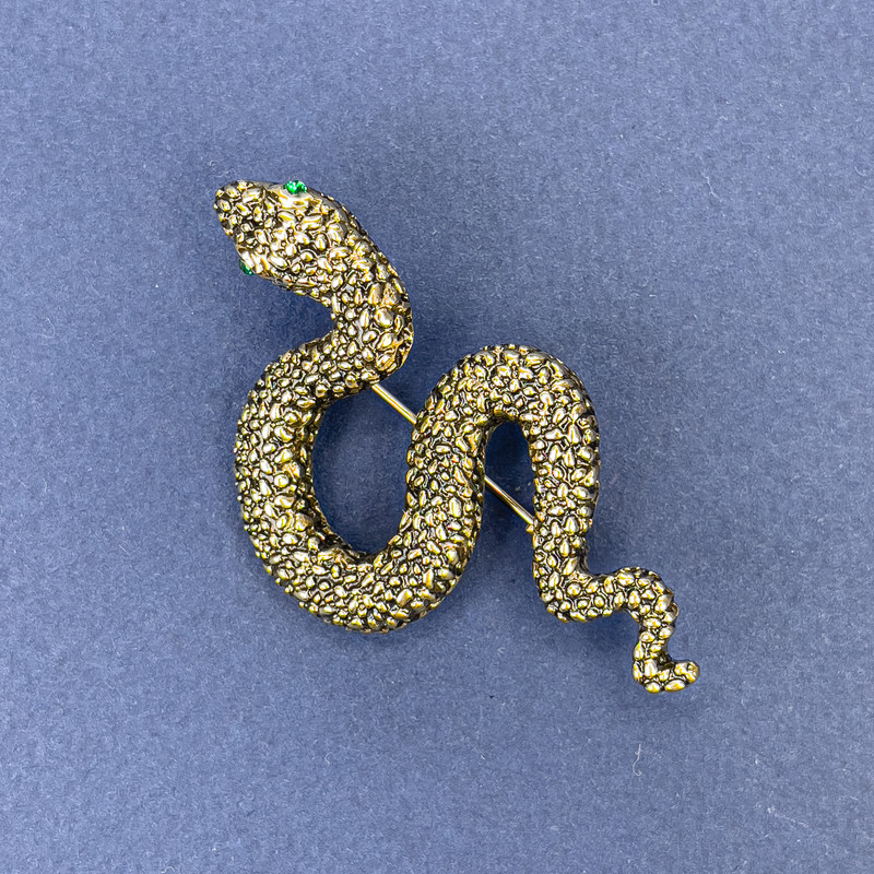 Snake Brooch Pendant Bronze-Colored with Green Crystals on Gold-Toned Metal 30x55 mm +