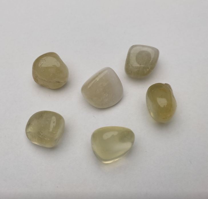 Souvenir Natural Citrine Stone, Faceted 22x17mm (+-), Packaging 100 g