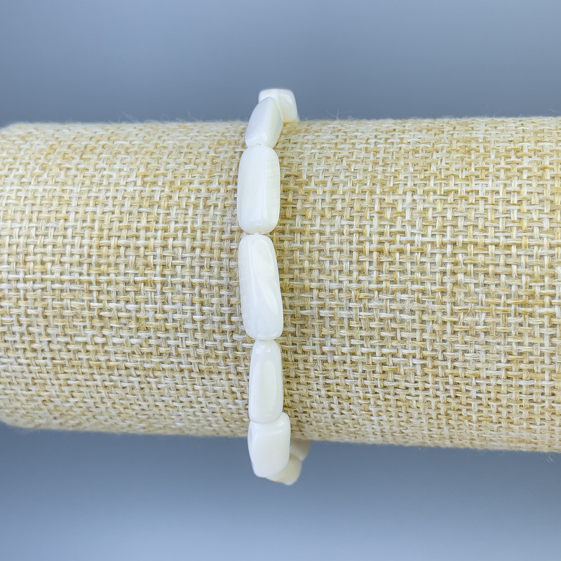 Natural Mother-of-Pearl Bracelet with Faceted Beads 14x5 mm, 18 cm Stretch