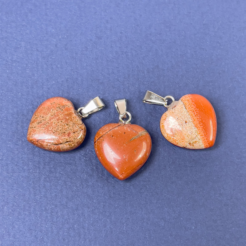 Heart Pendant natural stone Red Jasper 16×16×6×25mm+