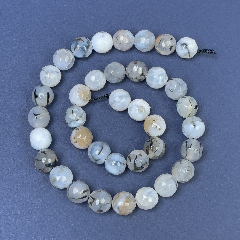 Dragon Vein Agate Beads on Thread, Faceted Round Beads, 10 mm Diameter ±, 36 cm length ±
