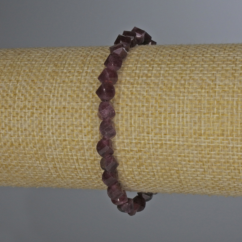 Rhombus-shaped Faceted Tourmaline Bracelet, 6x5 mm, 18 cm length, stretch
