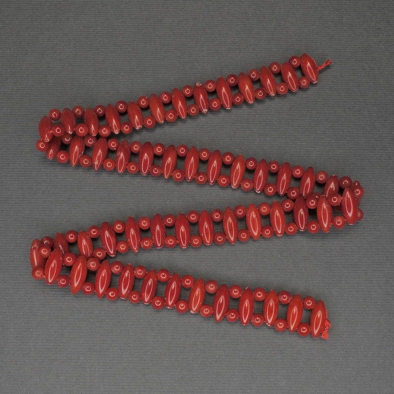 Coral Beads, Double-Strand Rice-Shaped 13×5 mm, Smooth 4 mm Beads, 40 cm on Thread