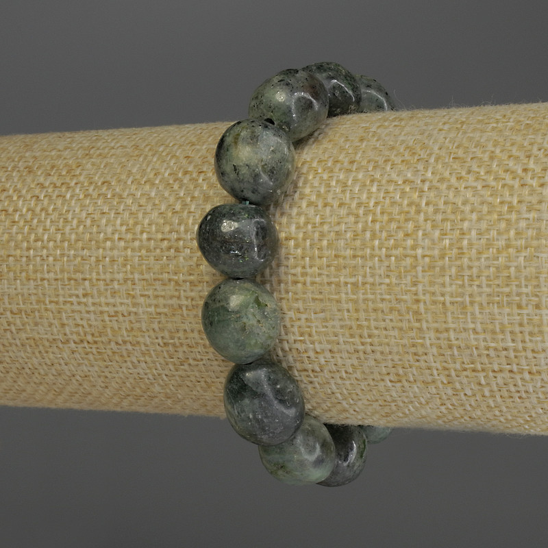 Seraphinite bracelet, faceted beads, diameter 12-14×11 mm, length 18 cm stretch