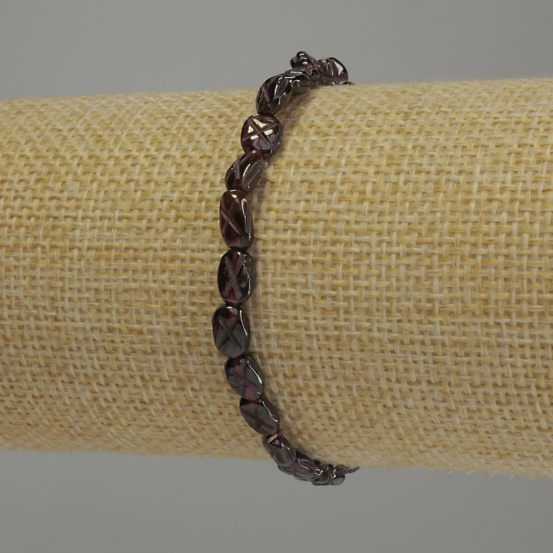 Garnet Bracelet, Faceted Beads, 6x5 mm, 18 cm Stretch