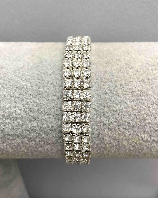 Three-row stretch bracelet with white crystals, 17 cm circumference