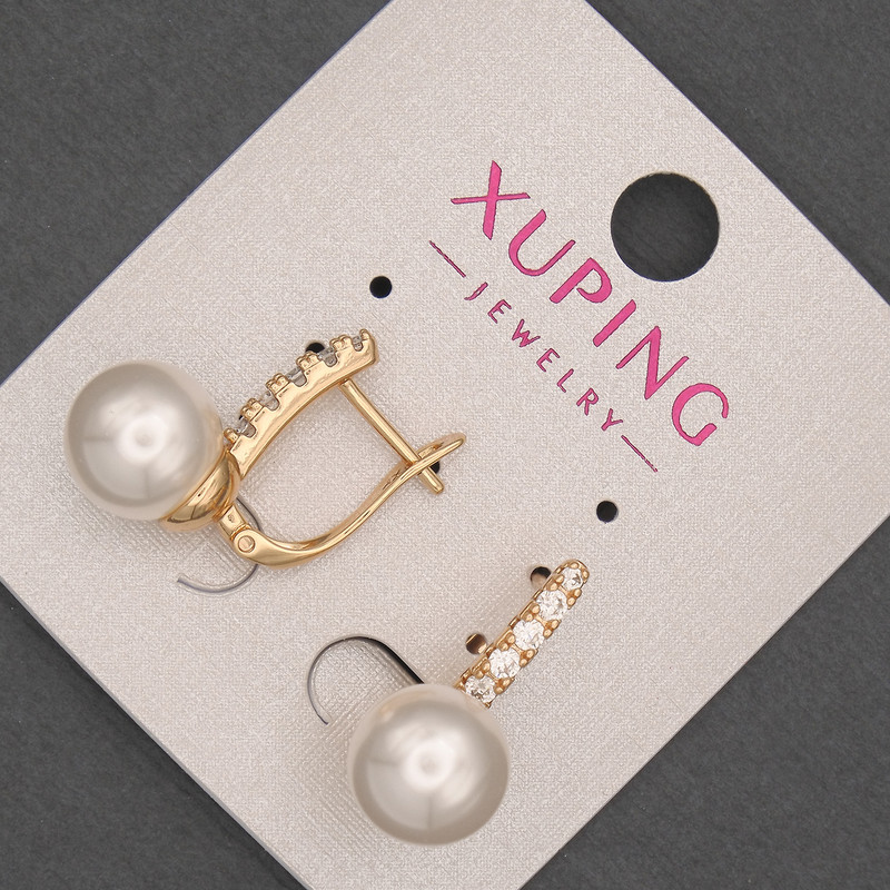 Xuping Earrings with White Crystals and Majorca Bead, Diameter 10 mm +/-, Length 20 mm +/-, 18K Gold Plating