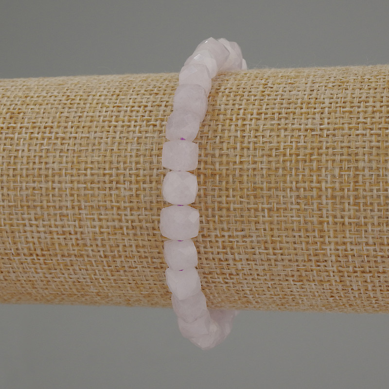 Kunzite Faceted Bracelet, cube beads, 6 mm diameter, 18 cm length (stretch)