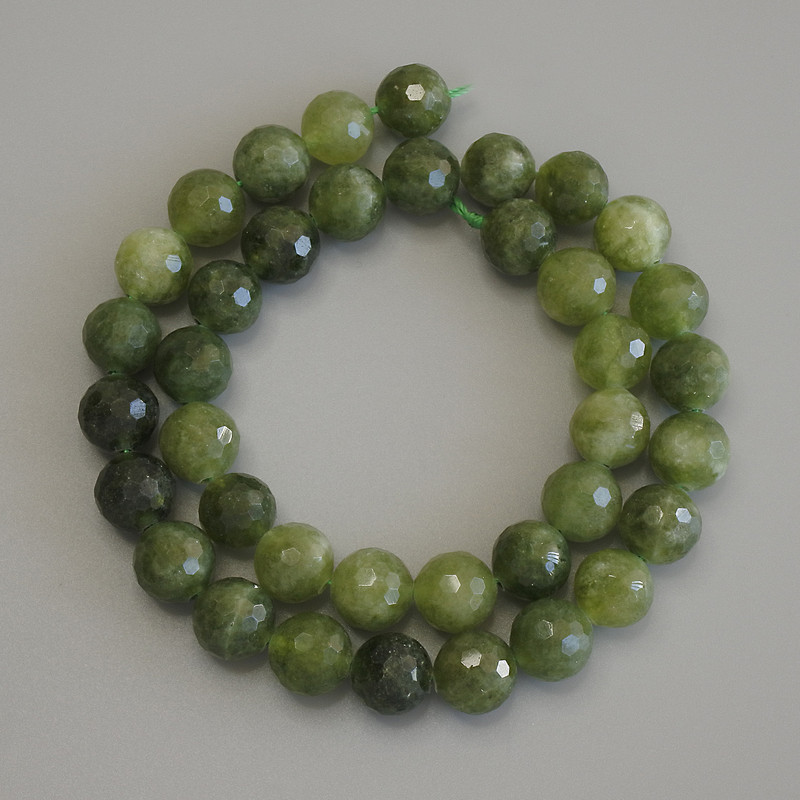 Jadeite Beads, Faceted Sphere, 10 mm Diameter, 37 cm Long on Thread