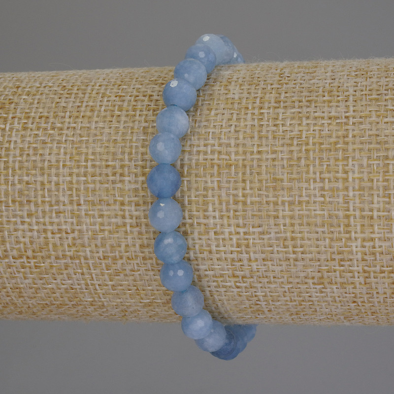 Aquamarine bracelet with faceted beads, 6 mm diameter, length about 18 cm, elastic