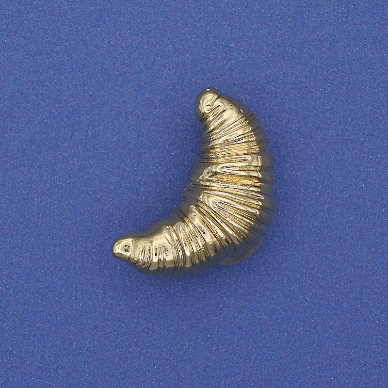 Croissant Brooch, gold-toned metal, 24x13 mm+