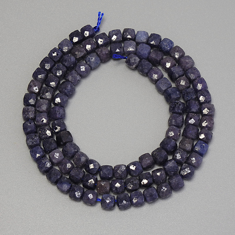 Sapphire Beads, Faceted Cube, 4 mm Diameter ± on Thread, Length 39 cm