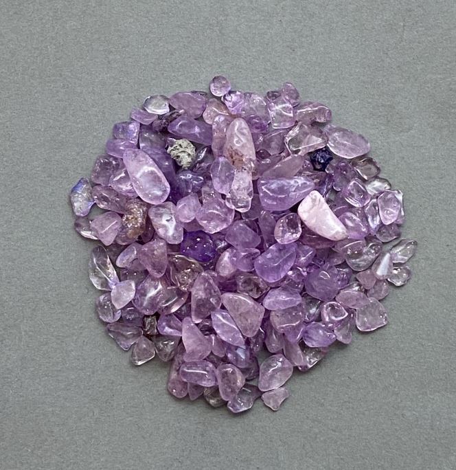 Natural Amethyst Chip, Faceted, Hole-Free 3-12×3-6 mm +/- (per 100 g +/-)