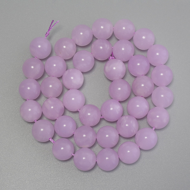 Kunzite beads smooth ball, diameter 10mm ± on thread, length 37cm+