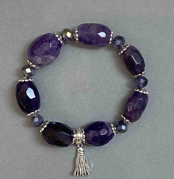 Faceted Amethyst Bracelet, oval beads, 19-20×11-15 mm, with metal inserts, length 18 cm ±, stretch