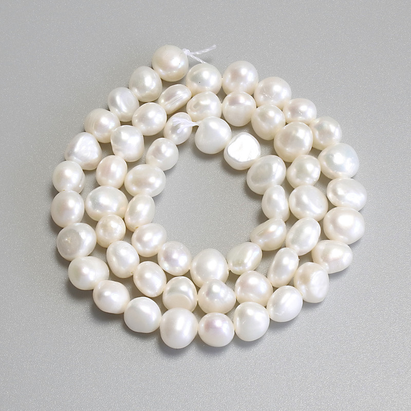 Freshwater Pearl Beads, diameter 7–7.5 × 6–6.5 mm, 5 mm ± on the thread, length 35 cm+