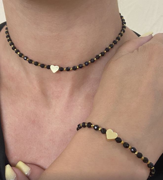 Jewelry set 'Heart' choker and bracelet made of black agate and golden hematite, sizes are adjustable