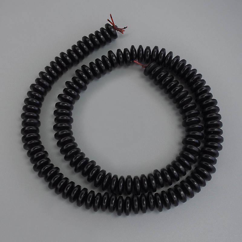 Black hematite rondelle beads 8x3 mm on thread, length 40 cm