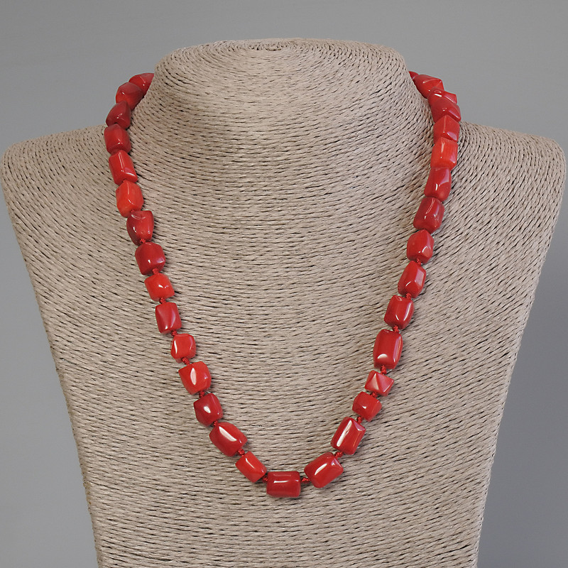 Coral Bead Necklace, Faceted, Diameter 8–10×8–10 mm, Length 50 cm +/- with Clasp