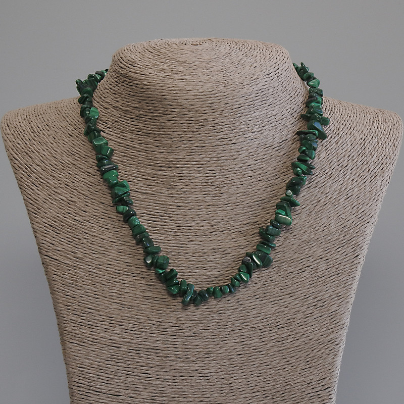Malachite Chip Necklace, diameter 6-11×3-6 mm, length 45 cm