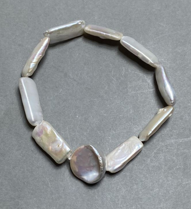 Baroque Pearl Bracelet 20-23×10-16 mm, length 18 cm, stretch