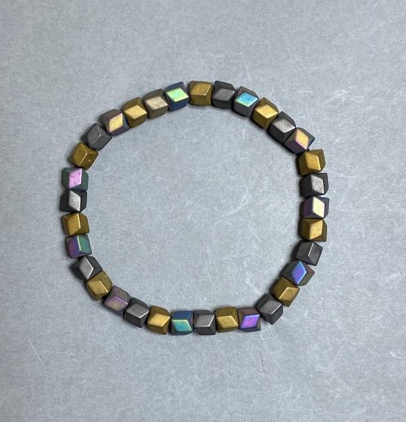 Matte Hematite Wave Bracelet, 6×6 mm diameter ±, 18 cm stretch