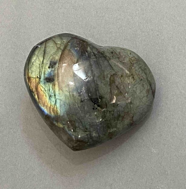Labradorite heart-shaped souvenir stone, 49 x 41 x 23 mm, weight from 96 g